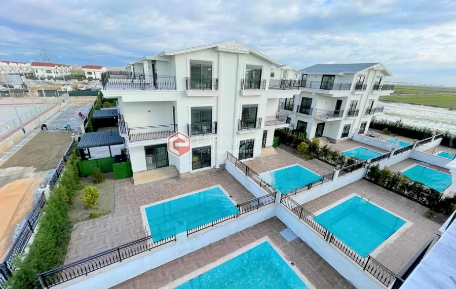 Erstklassige voll möblierte Doppelhaushälfte zum Verkauf in Belek Antalya