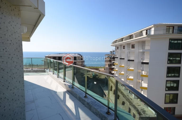 3 Schlafzimmer Premium-Klasse Maisonette Penthouse Wohnung zum Verkauf in Alanya, Kargicak