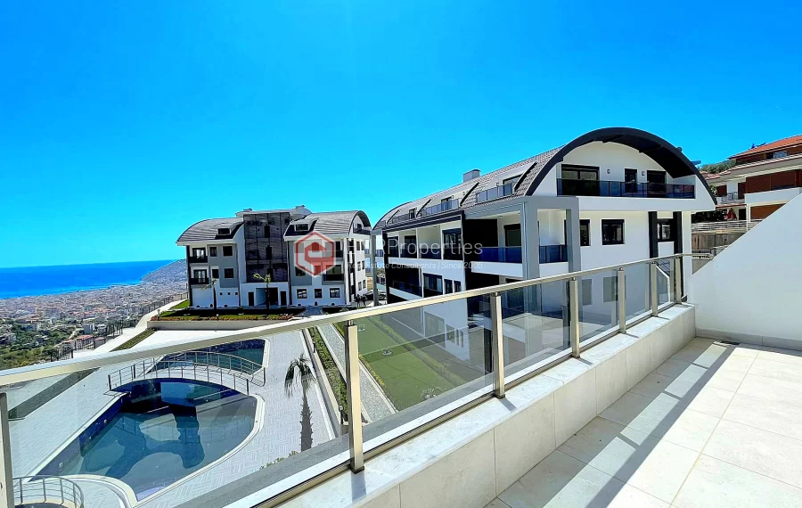 Brandneues Penthouse Maisonette mit 3 Zimmer zum Verkauf in der besten Gegend von Tepe