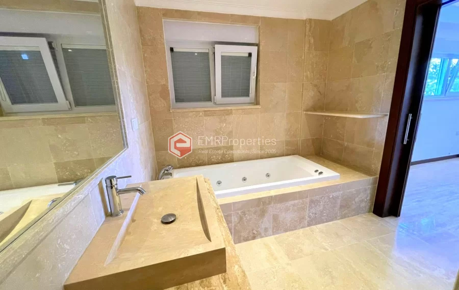 Sehr spezielle und hochwertige4 Zimmer Gartenduplexe zum Verkauf in Konakli