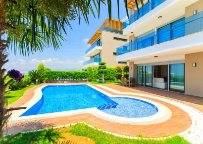 Contemporary 4 bedroom residential villa for sale in Konakli