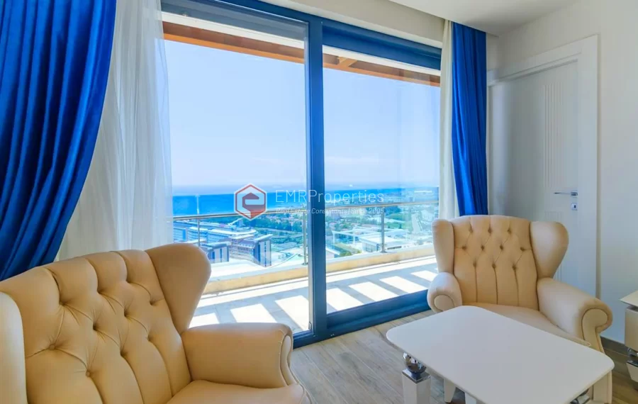 Zeitgenössische Wohnvilla mit 6 Zimmer zum Verkauf in Konakli