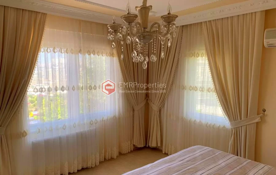 Premium samostojeca vila sa 4 spavace sobe na prodaju u Kargicaku