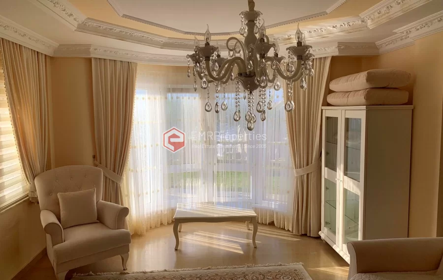 Premium samostojeca vila sa 4 spavace sobe na prodaju u Kargicaku