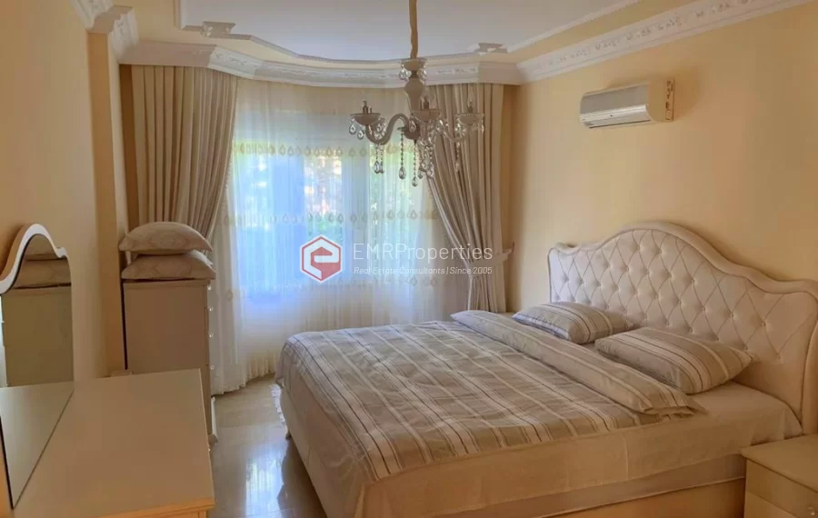 Premium samostojeca vila sa 4 spavace sobe na prodaju u Kargicaku