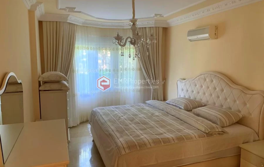 Premium samostojeca vila sa 4 spavace sobe na prodaju u Kargicaku