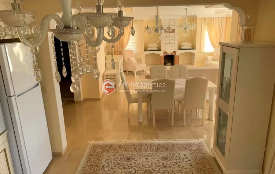 Premium samostojeca vila sa 4 spavace sobe na prodaju u Kargicaku