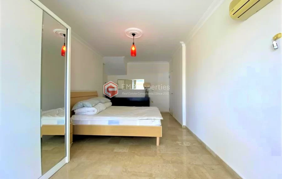 Bright and spacious 4 bedroom duplex penthouse for sale in Tosmur