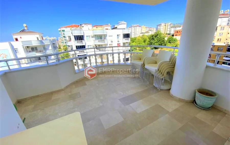 Bright and spacious 4 bedroom duplex penthouse for sale in Tosmur
