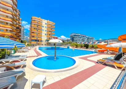 Продается квартира с видом на море в 50 м от моря в современном комплексе в Махмутларе