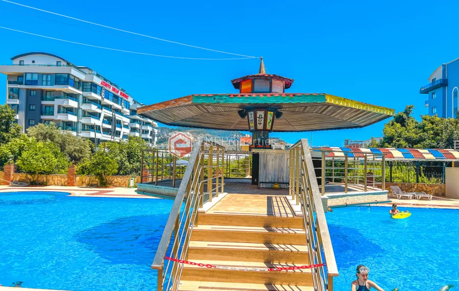 Prodaje se stan sa pogledom na more 50 m od mora u modernom kompleksu u Mahmutlaru