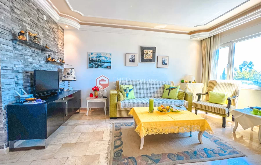 Prodaje se stan sa pogledom na more 50 m od mora u modernom kompleksu u Mahmutlaru