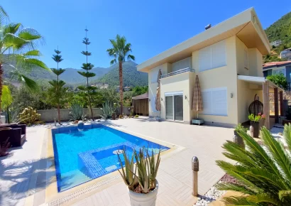 Luxury design qualitative 2 bedroom dublex villa with a nice nature and sea view for sale in Oba