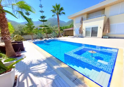 Luxury design qualitative 2 bedroom dublex villa with a nice nature and sea view for sale in Oba