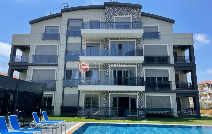 Gemütliche 3-Zimmer-Wohnung mit Poolblick zum Verkauf in Belek