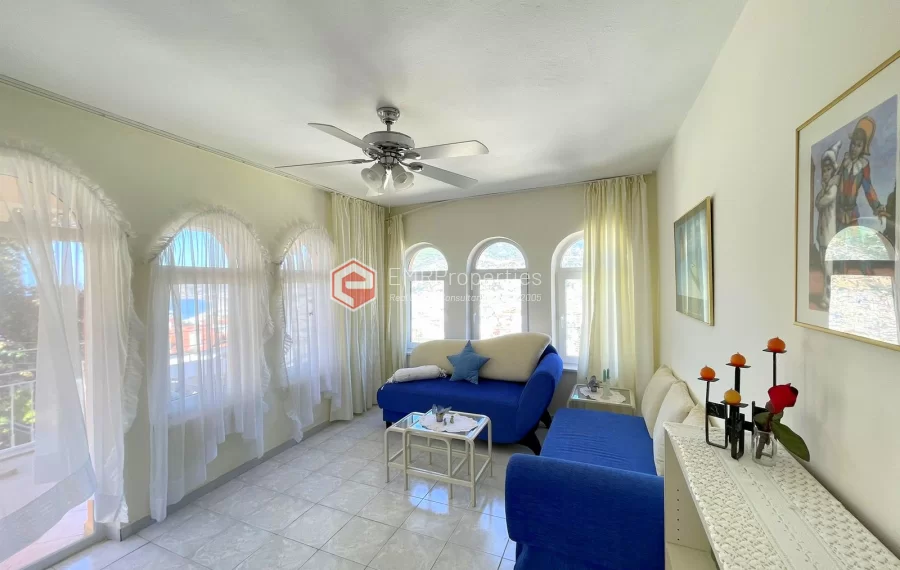 Wunderschöne 3-Zimmer-Wohnung mit Panoramablick in der Burg von Alanya zu verkaufen