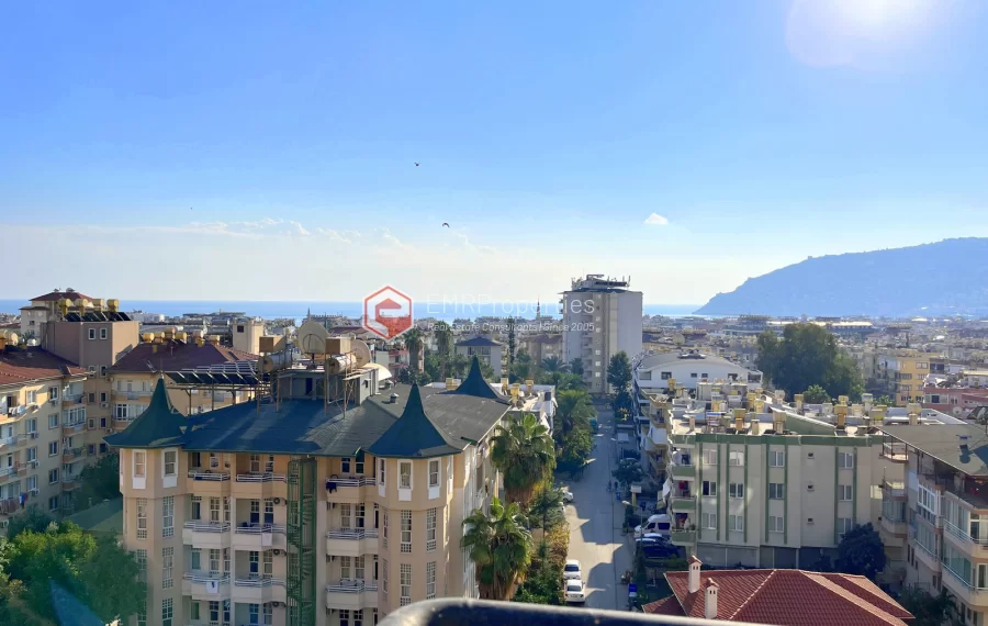 3 Zimmer Wohnung mit Meerblick zum Verkauf im Zentrum von Alanya