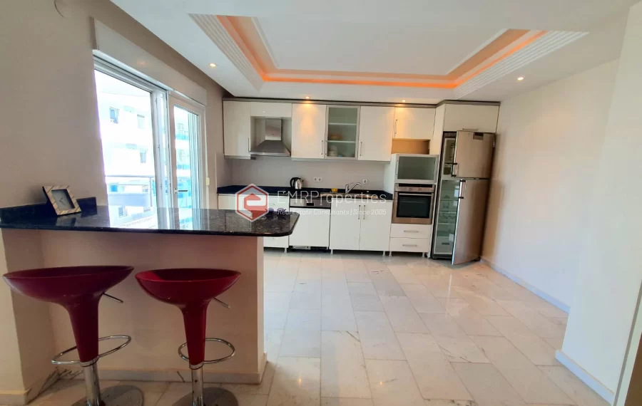 Predivan stan prvi red do mora na prodaju u Tosmuru, Alanji