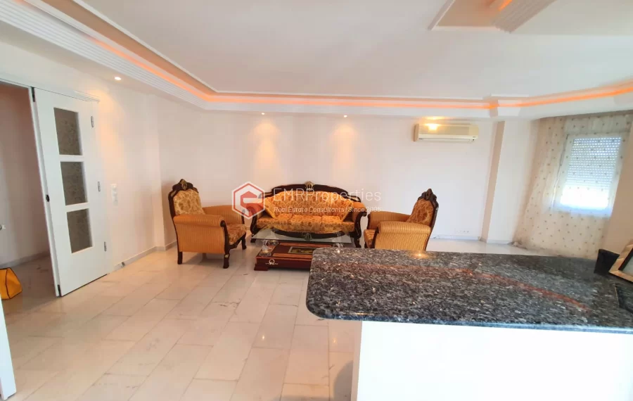 Predivan stan prvi red do mora na prodaju u Tosmuru, Alanji