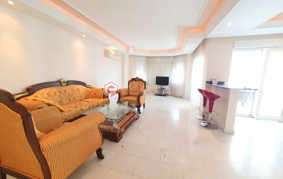 Predivan stan prvi red do mora na prodaju u Tosmuru, Alanji