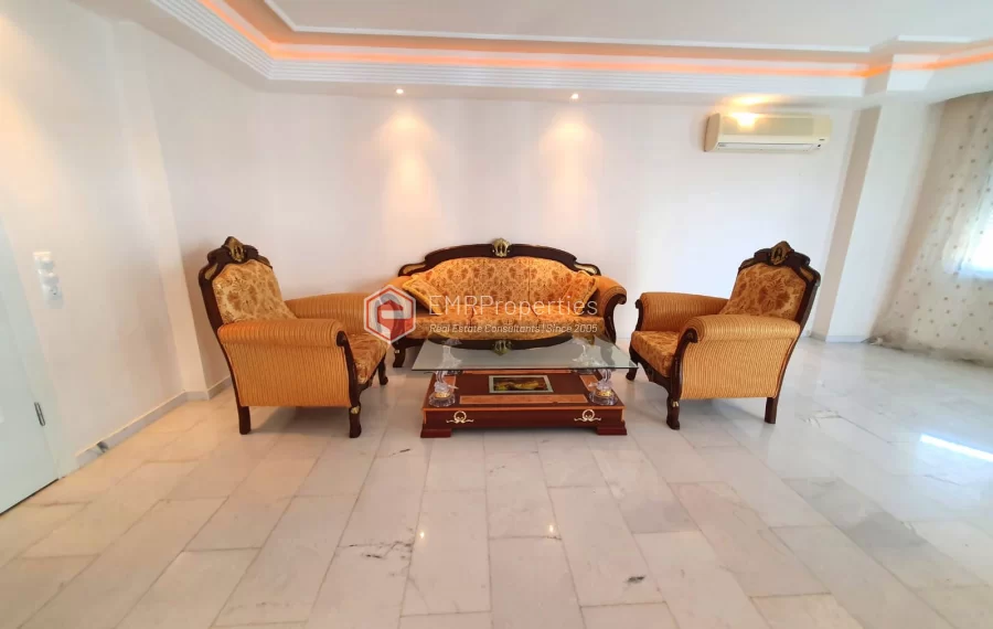 Predivan stan prvi red do mora na prodaju u Tosmuru, Alanji