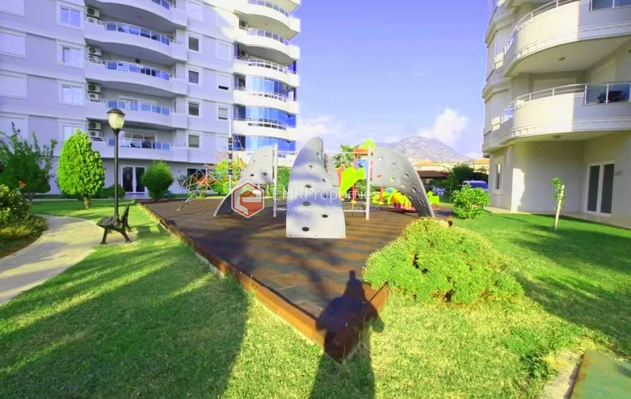 Predivan stan prvi red do mora na prodaju u Tosmuru, Alanji