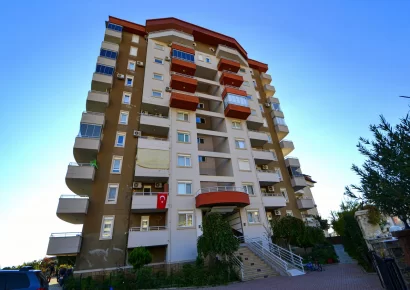 Продается современная 2-комнатная квартира с видом на море и замок в Джикджилли.