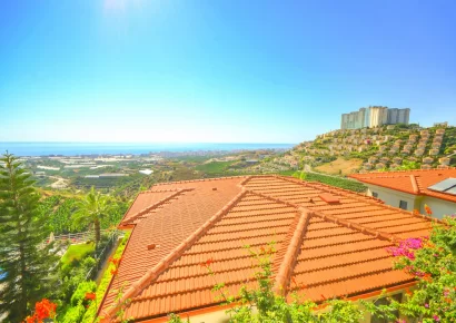 Ultra luxury villa with modern and superior design for sale in Kargicak