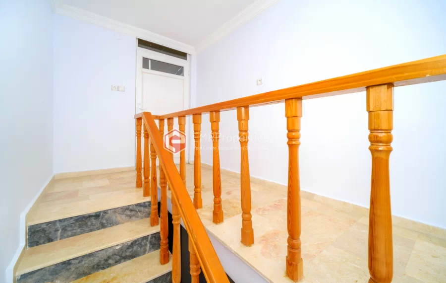 Peaceful 2 bedroom private villa near the sea for sale in Konakli