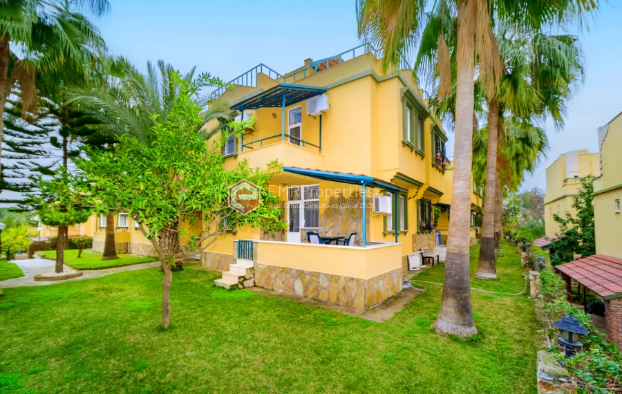 Peaceful 2 bedroom private villa near the sea for sale in Konakli