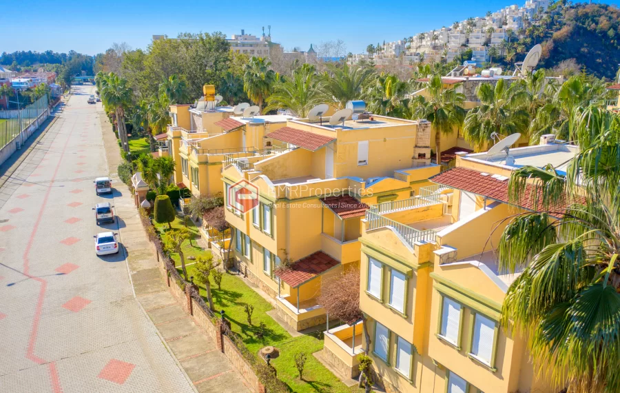 Peaceful 2 bedroom private villa near the sea for sale in Konakli