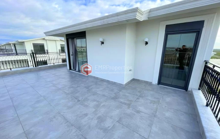 Wunderschöne Villa mit 5 Zimmer und Swimmingpool zum Verkauf in Belek