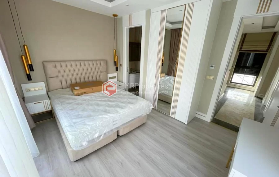 Wunderschöne Villa mit 5 Zimmer und Swimmingpool zum Verkauf in Belek