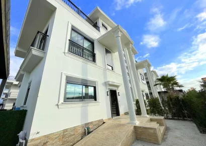 Потрясающая вилла с 4 спальнями и бассейном на продажу в Белеке.