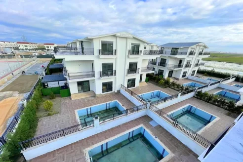 Amazing villa with 4 bedrooms and a swimming pool for sale in Belek