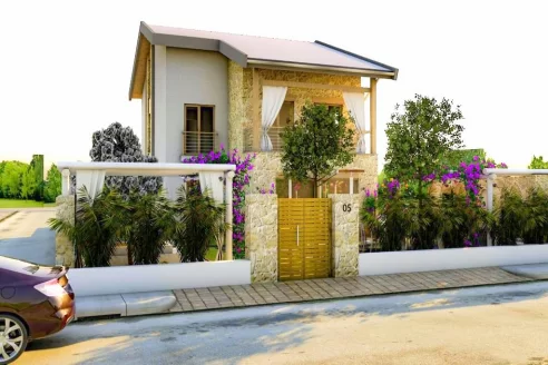 Spacious detached villa only 800 m from the sea for sale in the center of Side