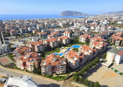 Продаётся двухуровневый пентхаус с большой общедомовой территорией в Оба