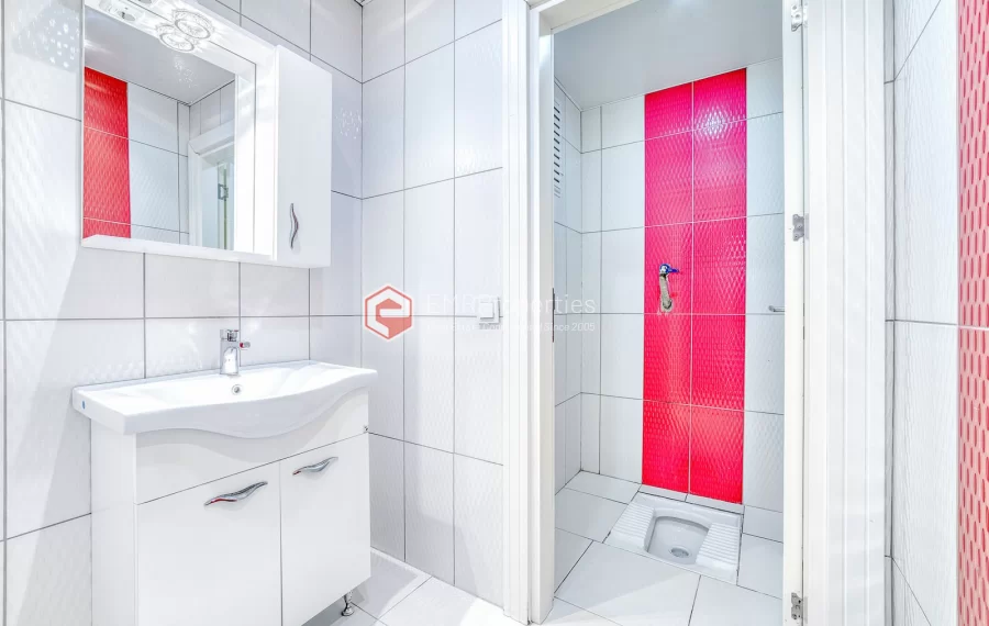 Visokokvalitetan stan sa drustvenim sadrzajima na prodaju u Tosmuru