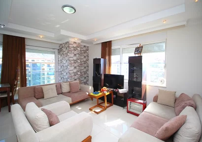 Двухуровневый пентхаус на берегу моря с мебелью на продажу в Кестеле