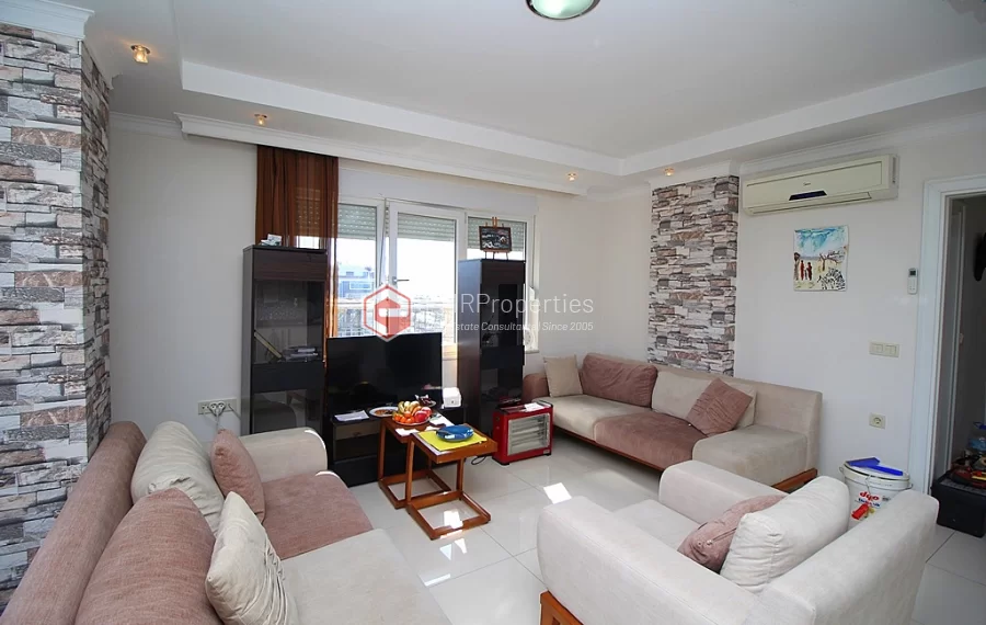 Двухуровневый пентхаус на берегу моря с мебелью на продажу в Кестеле