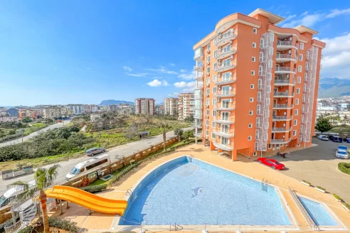 Commodious 2 bedroom apartment with castle view for sale in Tosmur