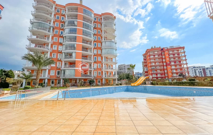 Commodious 2 bedroom apartment with castle view for sale in Tosmur