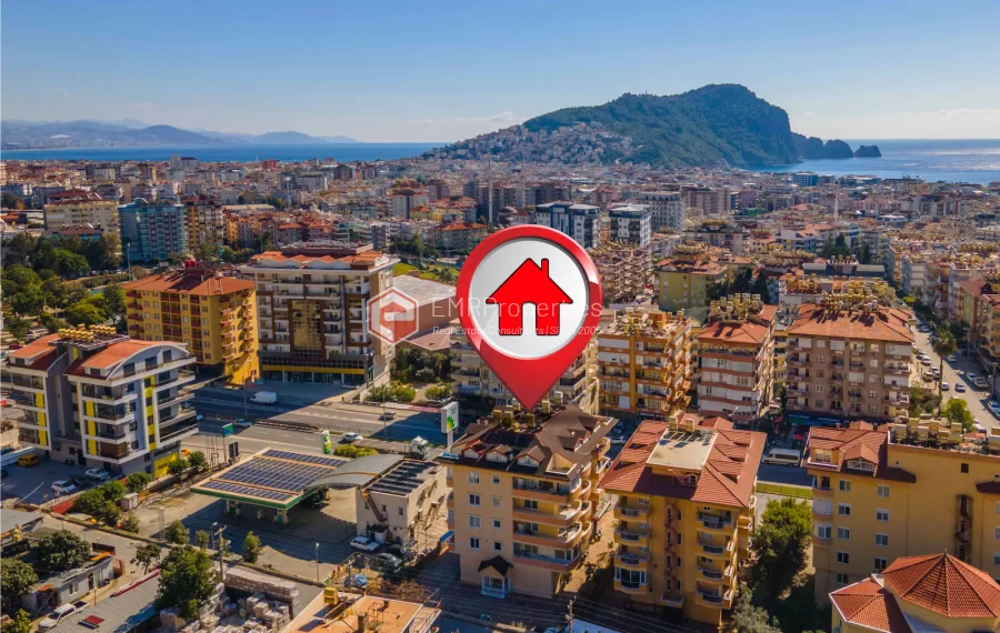 Prodaje se prostrani penthouse duplex s 5 spavacih soba u Alanya centru