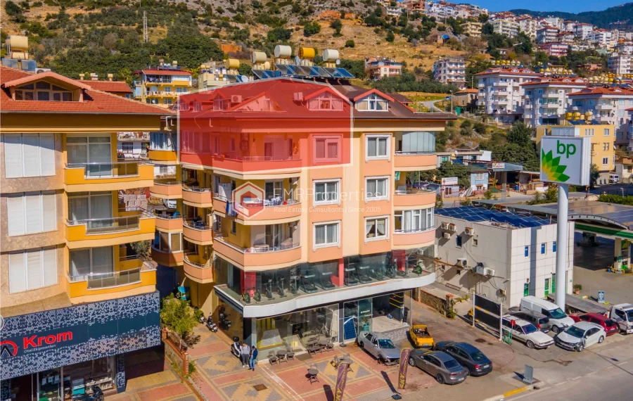 Prodaje se prostrani penthouse duplex s 5 spavacih soba u Alanya centru