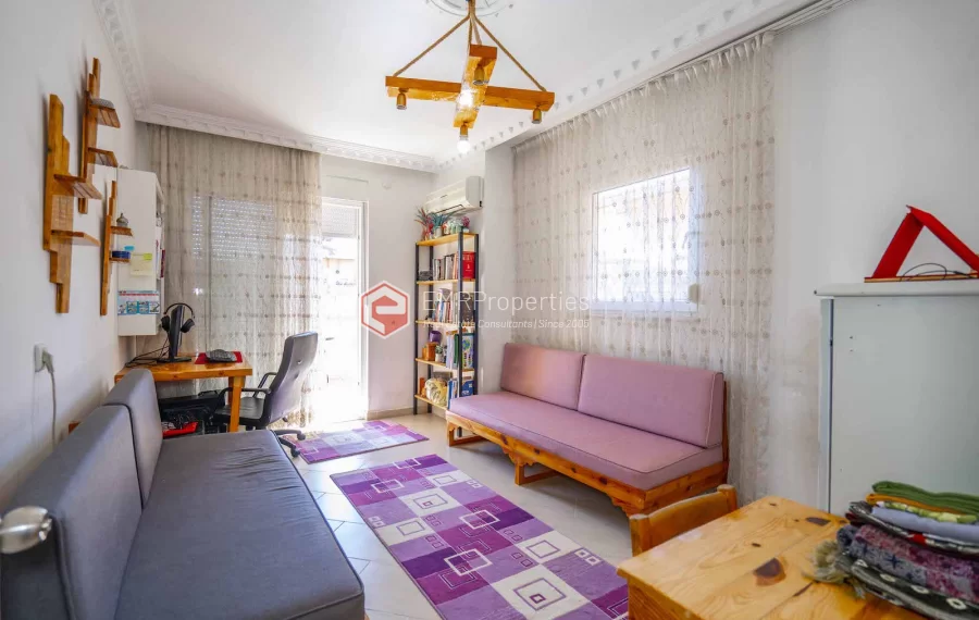 Prodaje se prostrani penthouse duplex s 5 spavacih soba u Alanya centru
