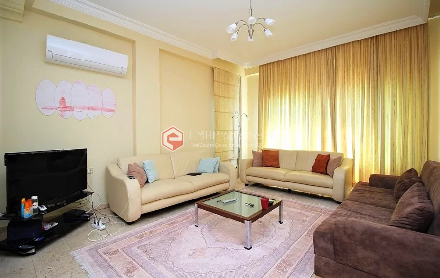 Продается отдельно стоящая вилла с 3 спальнями и видом на море в Каргыджаке