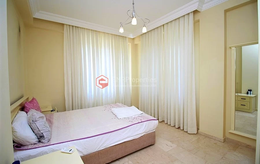 Продается отдельно стоящая вилла с 3 спальнями и видом на море в Каргыджаке