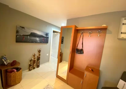 Продается квартира с видом на море и крепость в Джикджилли