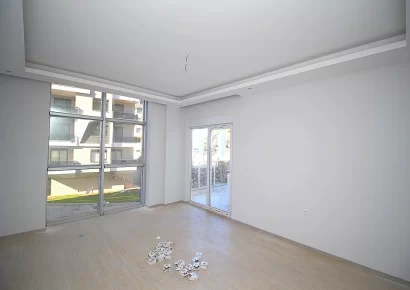 Совершенно новая и современная квартира на продажу в Оба Аланья