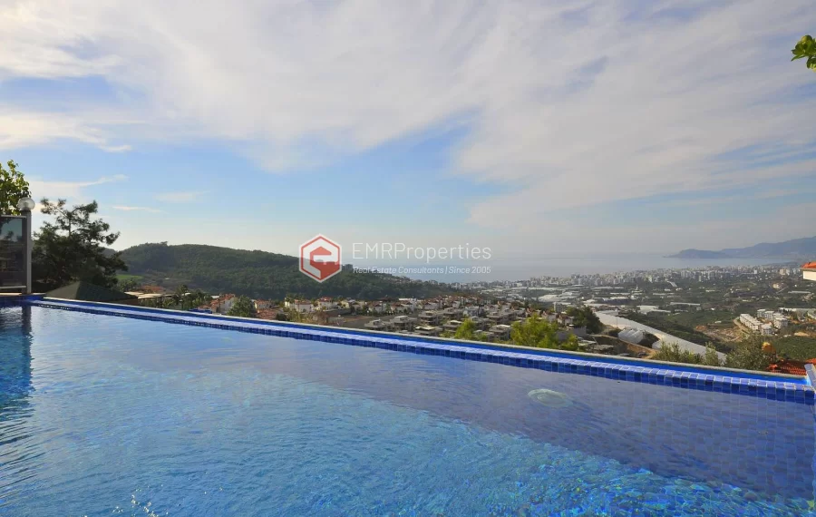 Ultra luxury duplex villa with sea and castle view for sale in Kargicak